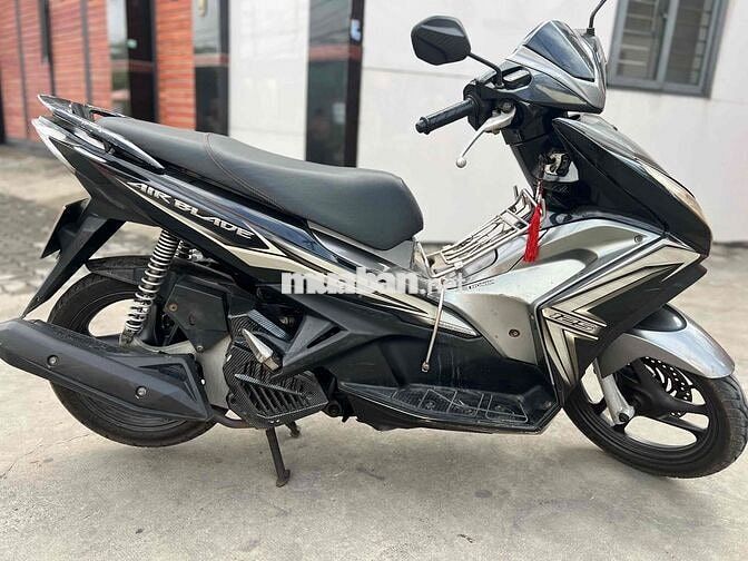 Honda Air Blade Đen Bạc 125cc