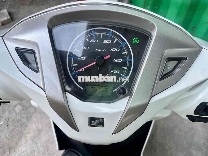 Honda Lead 2013 Trắng chính chủ