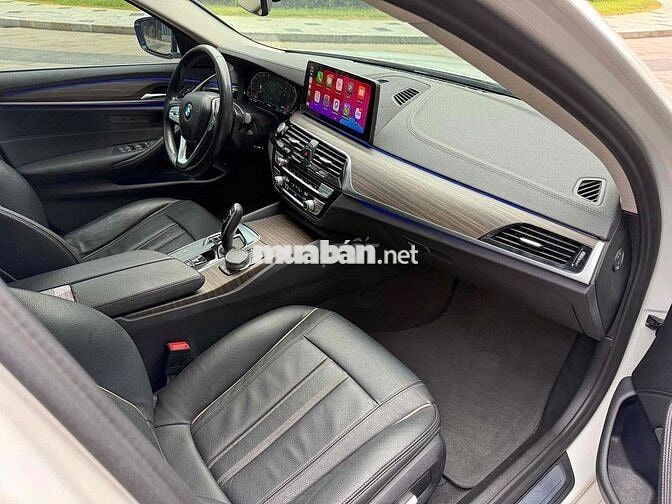 BMW 520i Luxury Line 2021 Siêu Nét
