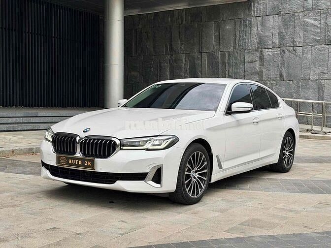 BMW 520i Luxury Line 2021 Siêu Nét