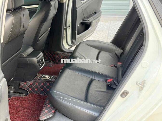 Honda Civic 2018 1.8 Trắng 58.000km