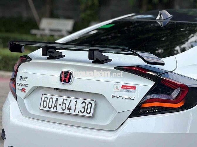 Honda Civic 2018 1.8 Trắng 58.000km