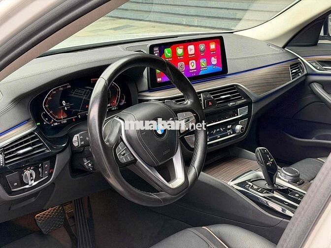 BMW 520i Luxury Line 2021 Siêu Nét