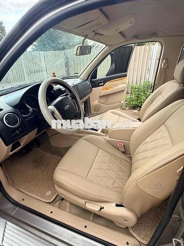 Ford Everest 2011 số tự động