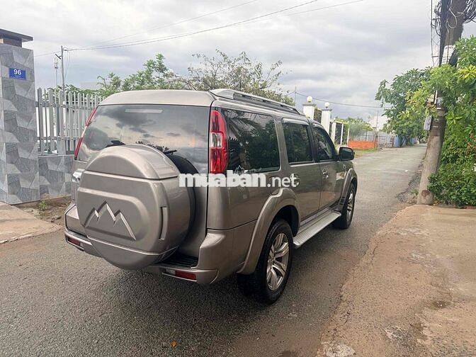 Ford Everest 2011 số tự động