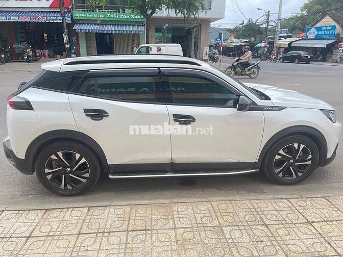 Peugeot 2008 GT Line 2022 Trắng 29.000km