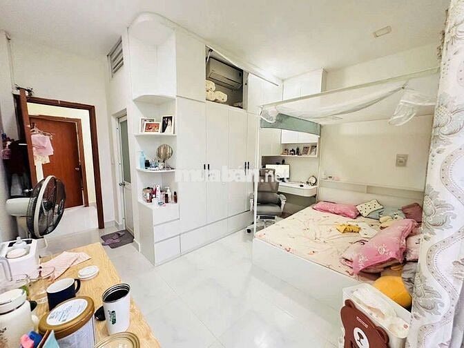 Nhà Full Nội Thất 1 Trệt 1 Lầu Đường Xe Tải Huỳnh Tấn Phát