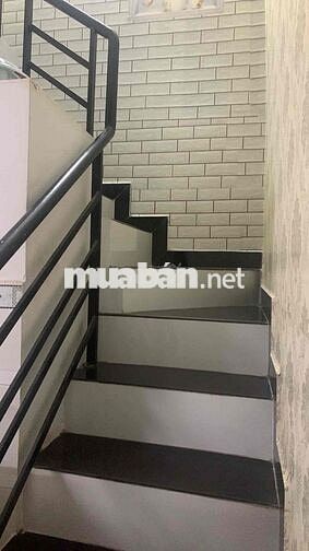 cần bán nhà mặt tiền định cư nơi khác lh ***