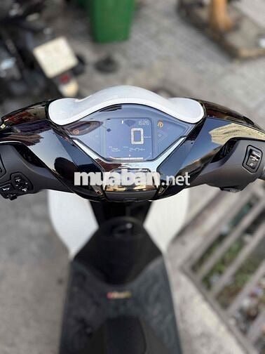 Honda SH 125 ABS 2025 Trắng 2500KM