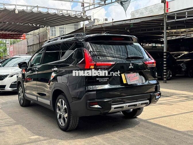 Mitsubishi Xpander Cross 2024 Đen 28.000 km