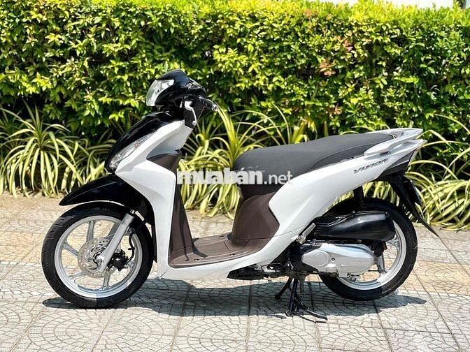 Honda Vision 2017 Trắng đen