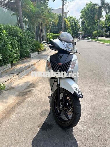 sh ý máy 150Cc