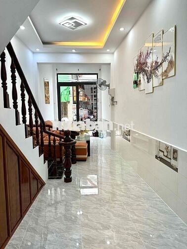NHÀ TRỆT LẦU 2 MẶT TIỀN - 4 PHÒNG NGỦ - HẺM LIÊN TỔ 3-4 NGUYỄN VĂN CỪ