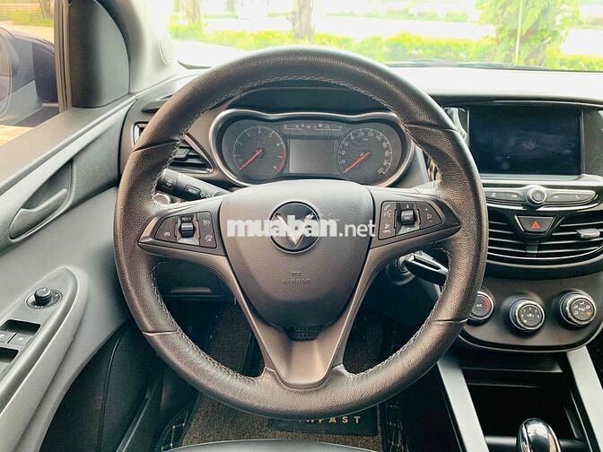 VinFast Fadil Plus 2021 Xanh 9 vạn km