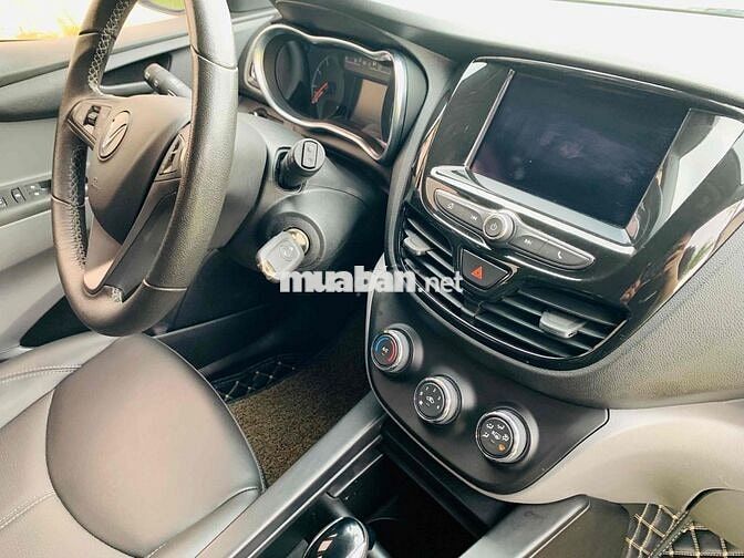 VinFast Fadil Plus 2021 Xanh 9 vạn km