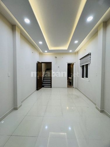 Bán nhà Lãnh Binh Thăng Q.11- 4,3m x 11m chỉ 8,99 tỷ