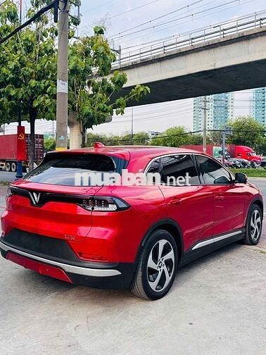 Xe điện VinFast VF8 Eco Adas 2023 Đỏ