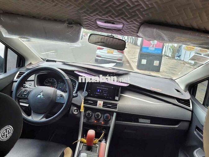 Mitsubishi Xpander 2023 Bạc