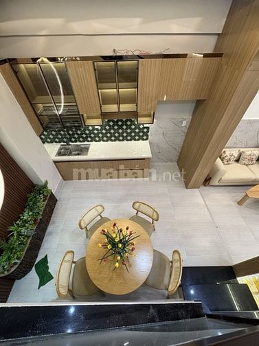 Bán nhà Lãnh Binh Thăng Q.11- 4,3m x 11m chỉ 8,99 tỷ