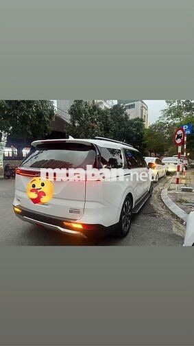 Kia Carnival 2023 Premium 2.2D 8S 8000 km