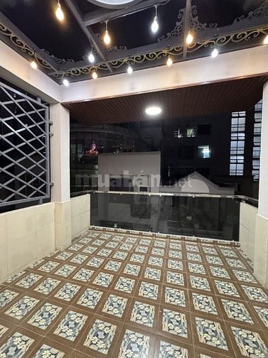 Bán nhà Lãnh Binh Thăng Q.11- 4,3m x 11m chỉ 8,99 tỷ