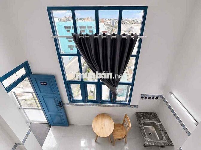 Phòng Gác Cao 1m7 - Ngay Cvpm Quang Trung - Sẵn Máy Lạnh - Cửa Sổ Trời