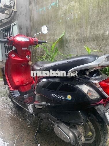 SYM Attila màu Đỏ đen
