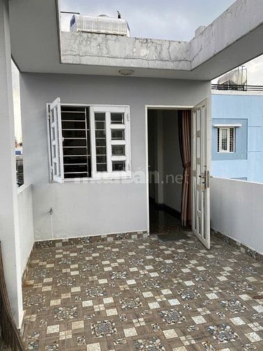 BÁN NHÀ HẺM ĐƯỜNG NGUYỄN TRỌNG TUYỂN, Q. PHÚ NHUẬN 