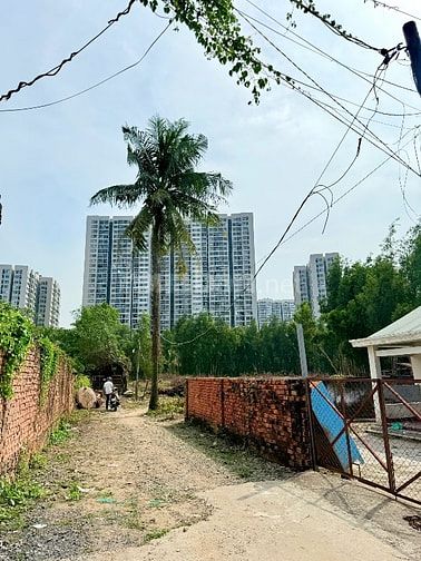 Khu đất sát Vin Q9 tiềm năng tăng giá dt 4221m2