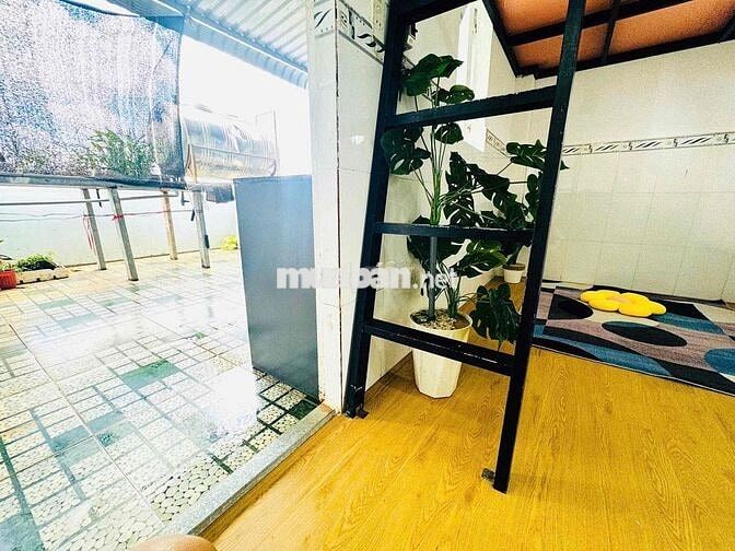 PHÒNG TRỌ CÓ GÁC MÁY LẠNH GIÁ RẺ SÁT NHÀ THỜ PHAOLO - AEON TÊN LỬA