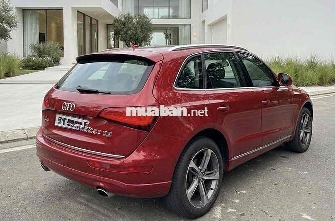 Audi Q5 2.0 TFSI Quattro Đỏ
