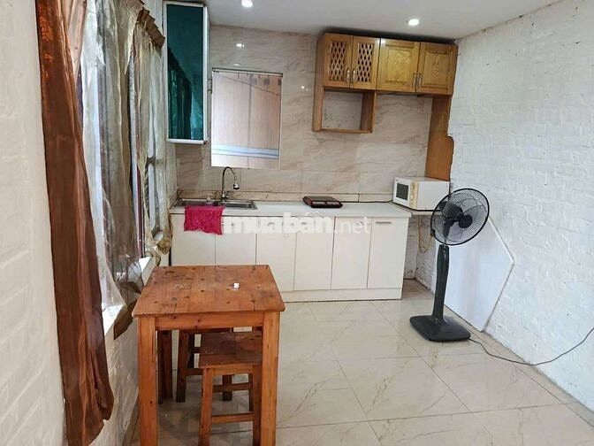 THUÊ NHÀ VUỜN PHÚ DIỄN 40M2 4 TRIỆU/1 THÁNG