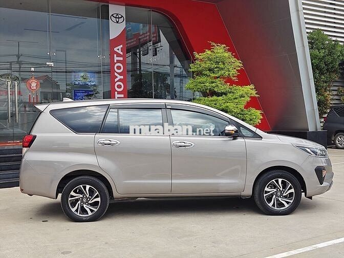Innova 2.0G đời 2020 Mẫu 2021 Odo 12,5 vạn còn đẹp
