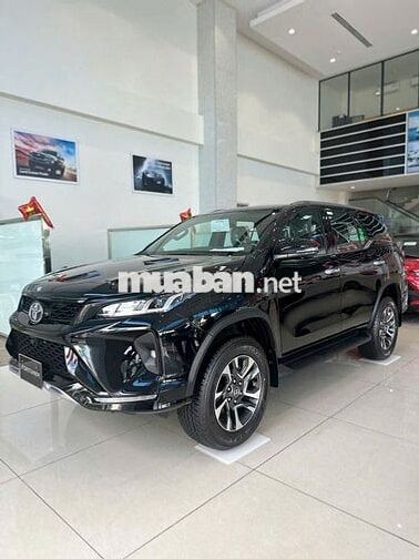 Toyota Veloz Cross 2026 Đen 8000km