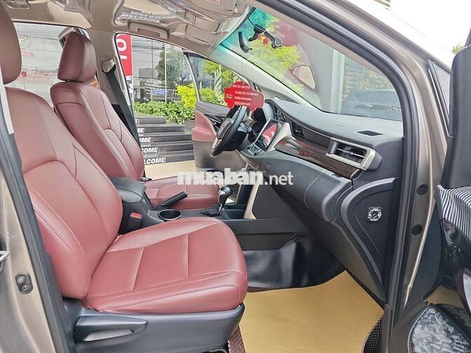 Innova 2.0G đời 2020 Mẫu 2021 Odo 12,5 vạn còn đẹp