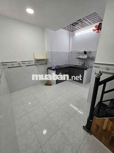 ( 8 Triệu 2PN) Cho thuê nhà ngay EAON Tân Phú DT 4x12m 1 trệt 1 lửng