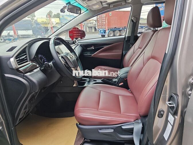 Innova 2.0G đời 2020 Mẫu 2021 Odo 12,5 vạn còn đẹp