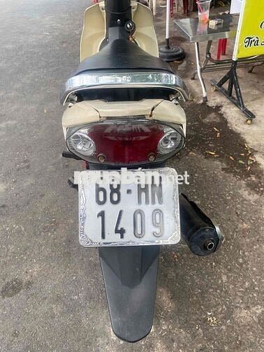 Yamaha Sirius 50cc màu Kem