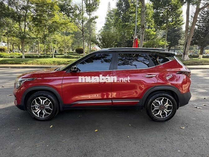 Kia Seltos Luxury 2022 Đỏ