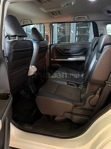 Toyota Veloz Cross Top 2023 màu trắng