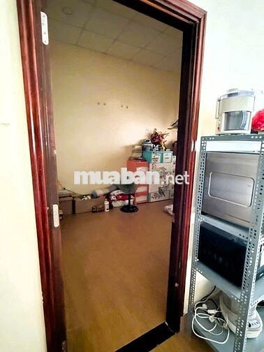Cho thuê nhà 2 mặt tiền hẻm ô tô Linh Đông diện tích lớn giá rẻ