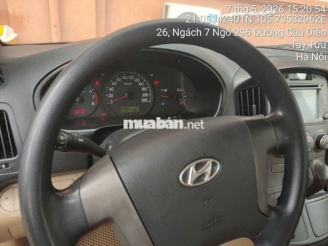 Hyundai Starex 9 chỗ, 2015 số tự động