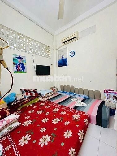 Bùi Văn Ba Q7 - DT 4.2x15m - Nhà 1 sẹc hẻm 4m thông - 4PN - 6.3 tỷ