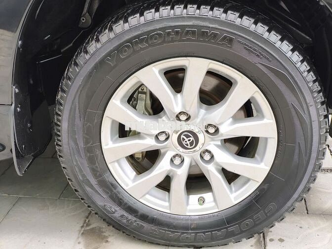 Toyota Land Cruiser LC200 2019 4.6V8 Tên Cty Xeđẹp