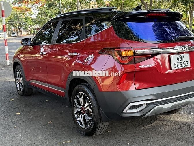 Kia Seltos Luxury 2022 Đỏ