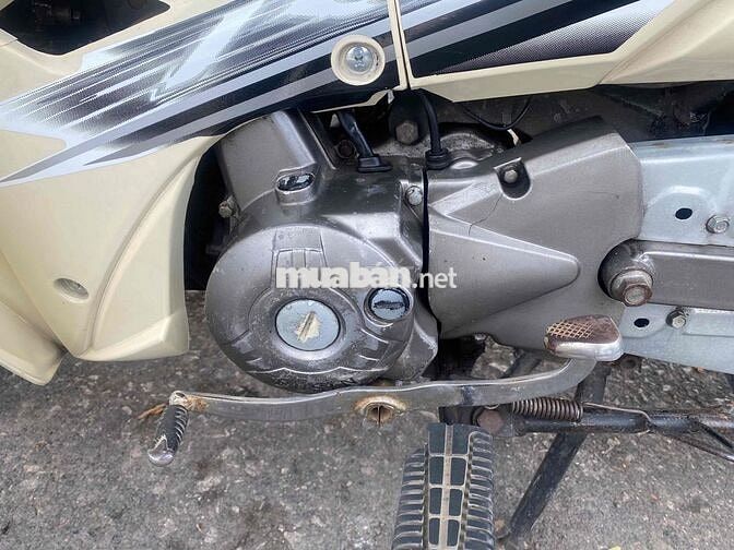 Yamaha Sirius 50cc màu Kem