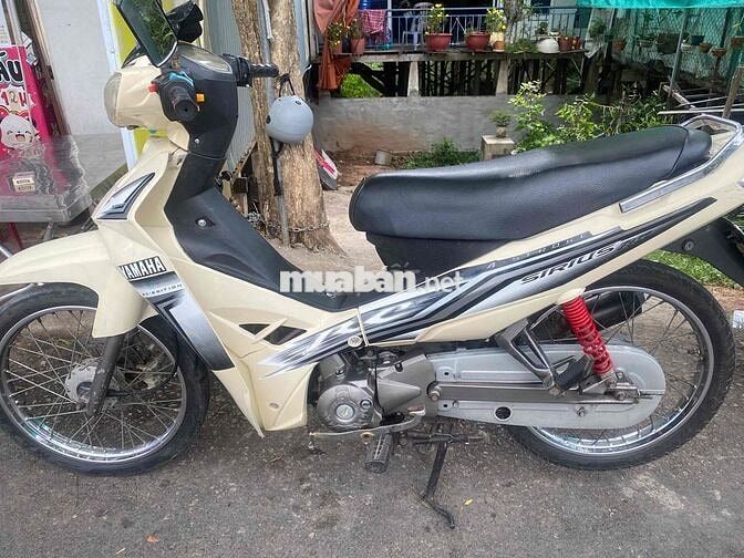 Yamaha Sirius 50cc màu Kem