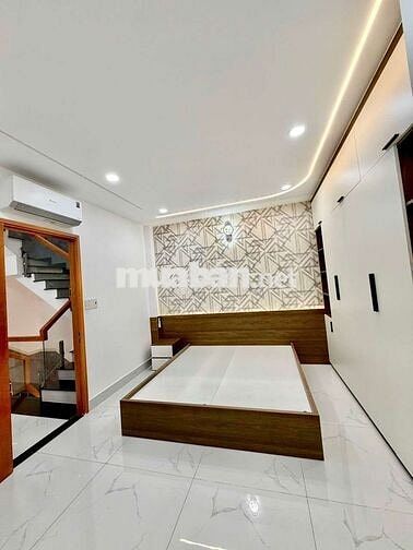 NHÀ ĐẸP LUNG LINH - CÓ SẴN 1 SỐ NỘI THẤT ĐẸP
