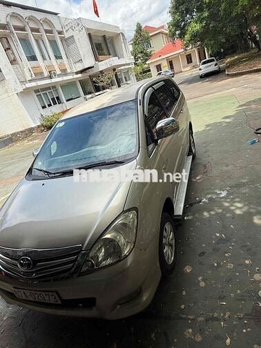 Toyota Innova 2009 Full G Vàng cát