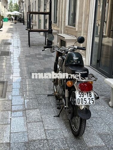 Honda 67 Đen Cổ điển